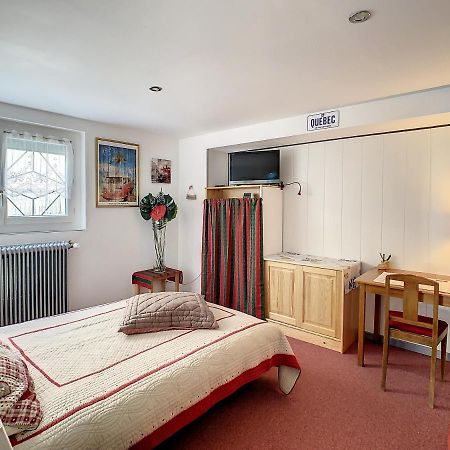 Neptune Apartment Royan Luaran gambar
