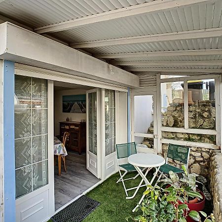 Neptune Apartment Royan Luaran gambar